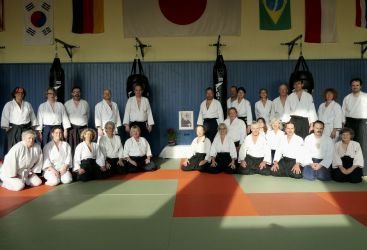 Aikidoka aus Germaringen, Kaufbeuren, dem Allgäu und der Bodenseeregion beim internationalen Aikido-Lehrgang mit Sisko Turunen in Weingarten