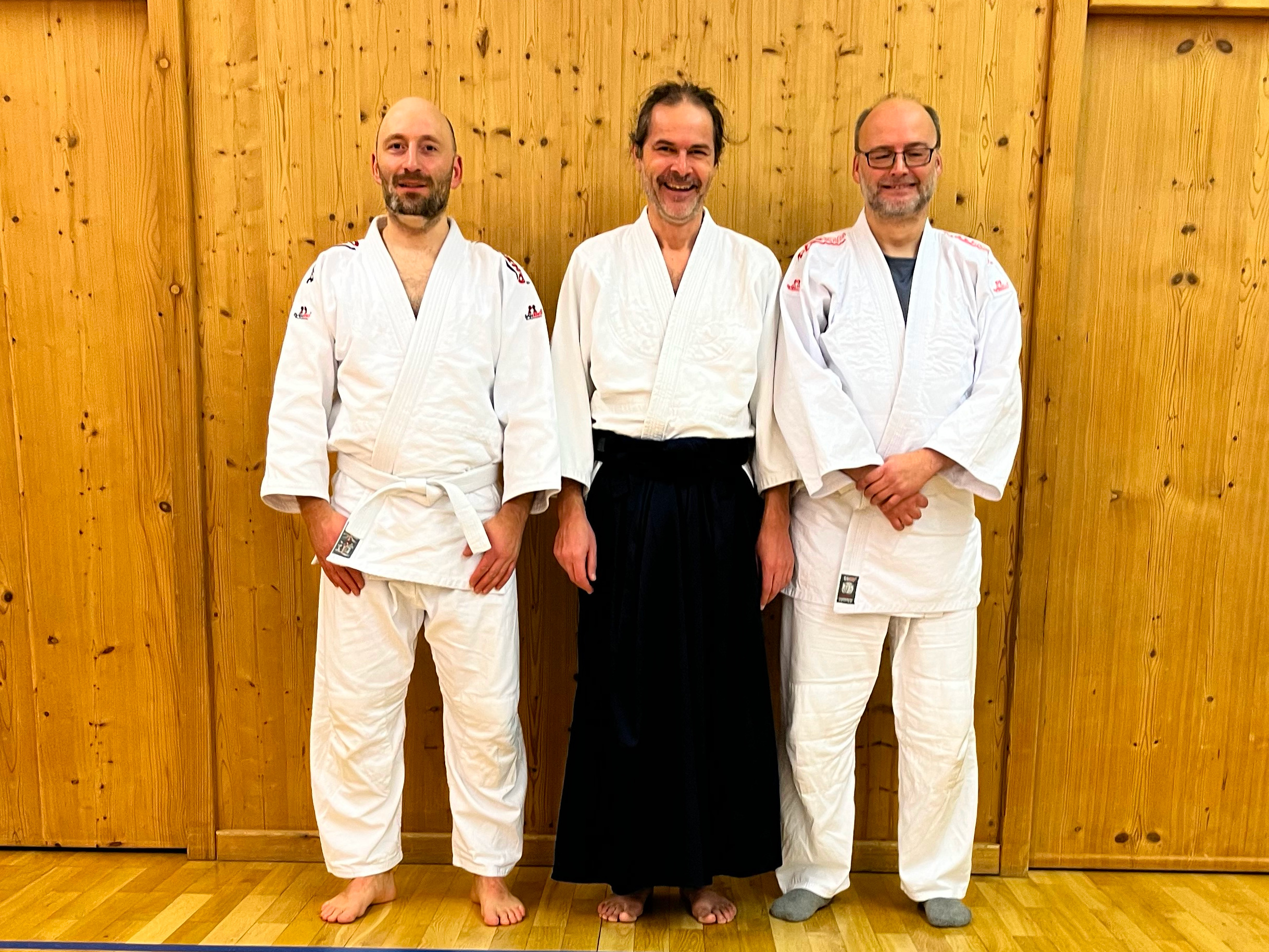 neu graduierte Aikidokas 12.12.2025